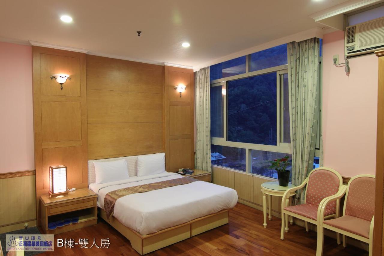 Jenq Yang Hotspring Hotel Renai Bagian luar foto