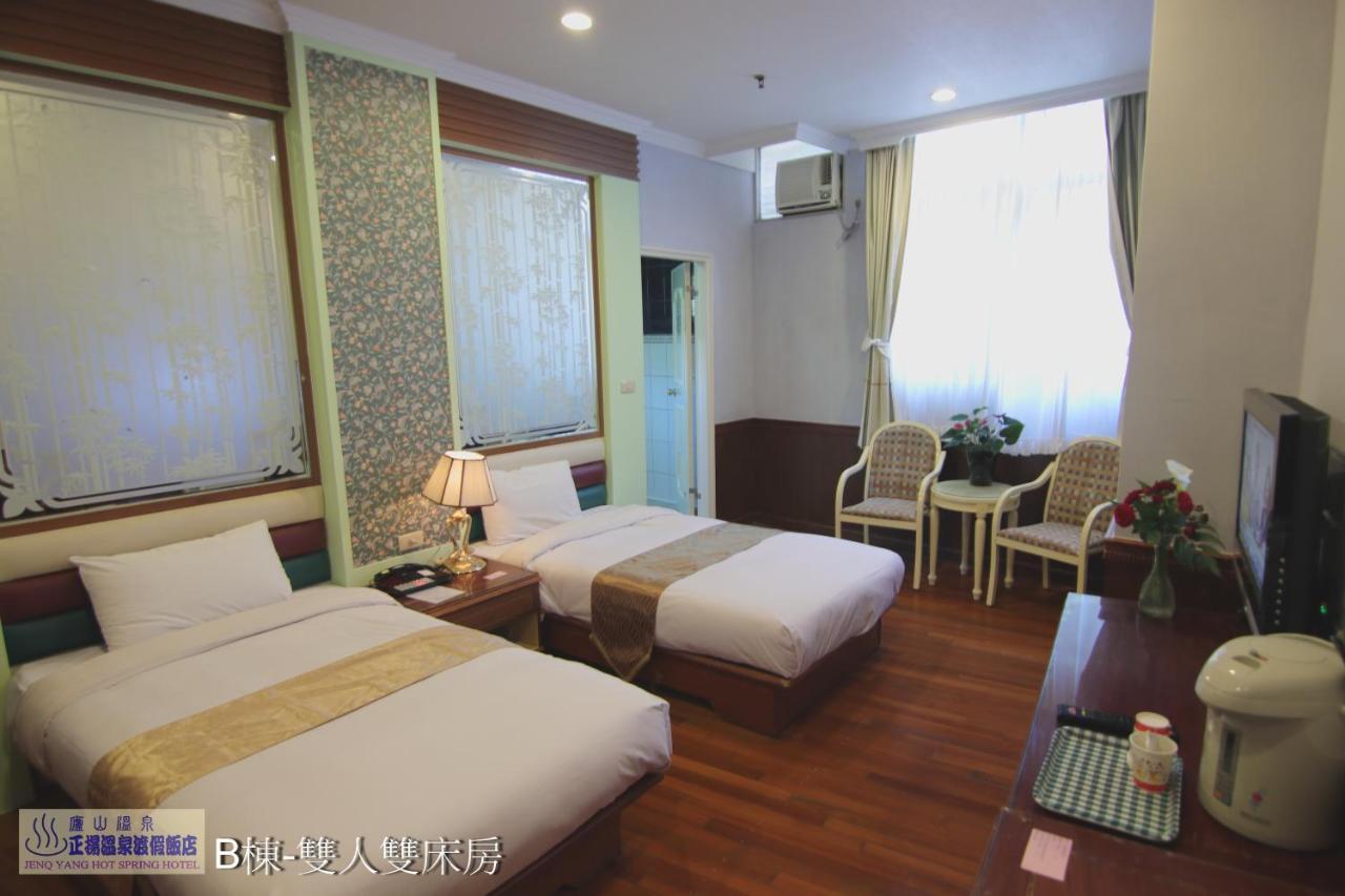 Jenq Yang Hotspring Hotel Renai Bagian luar foto