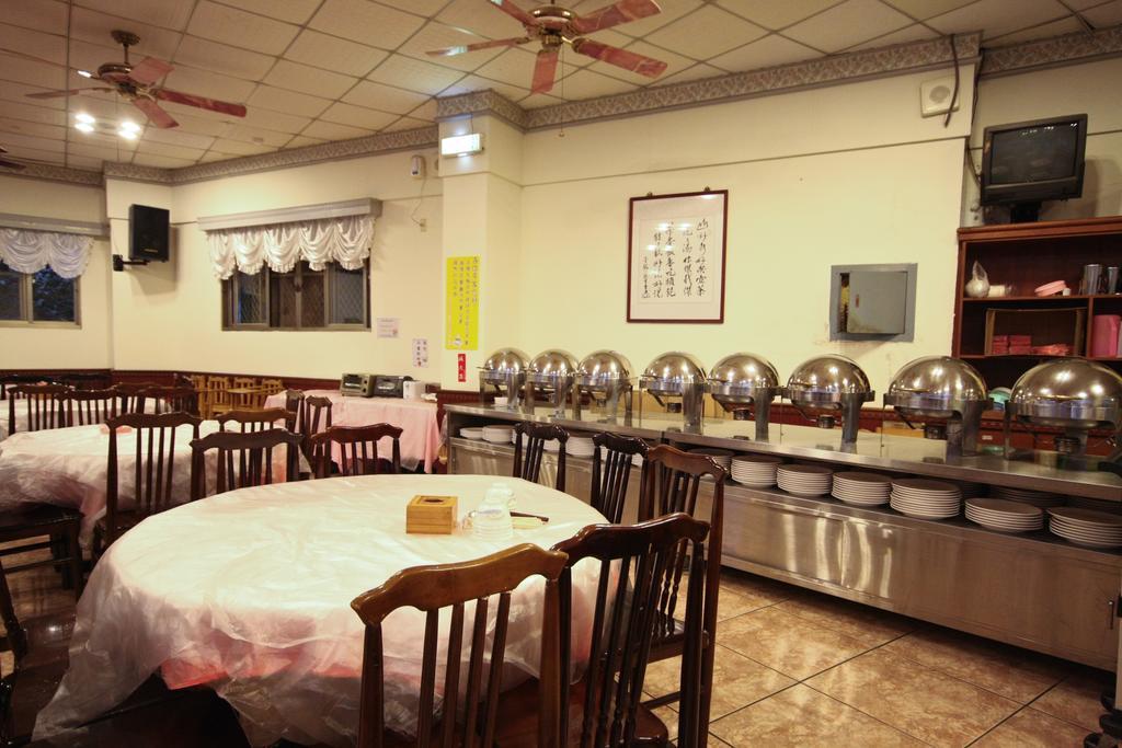 Jenq Yang Hotspring Hotel Renai Bagian luar foto