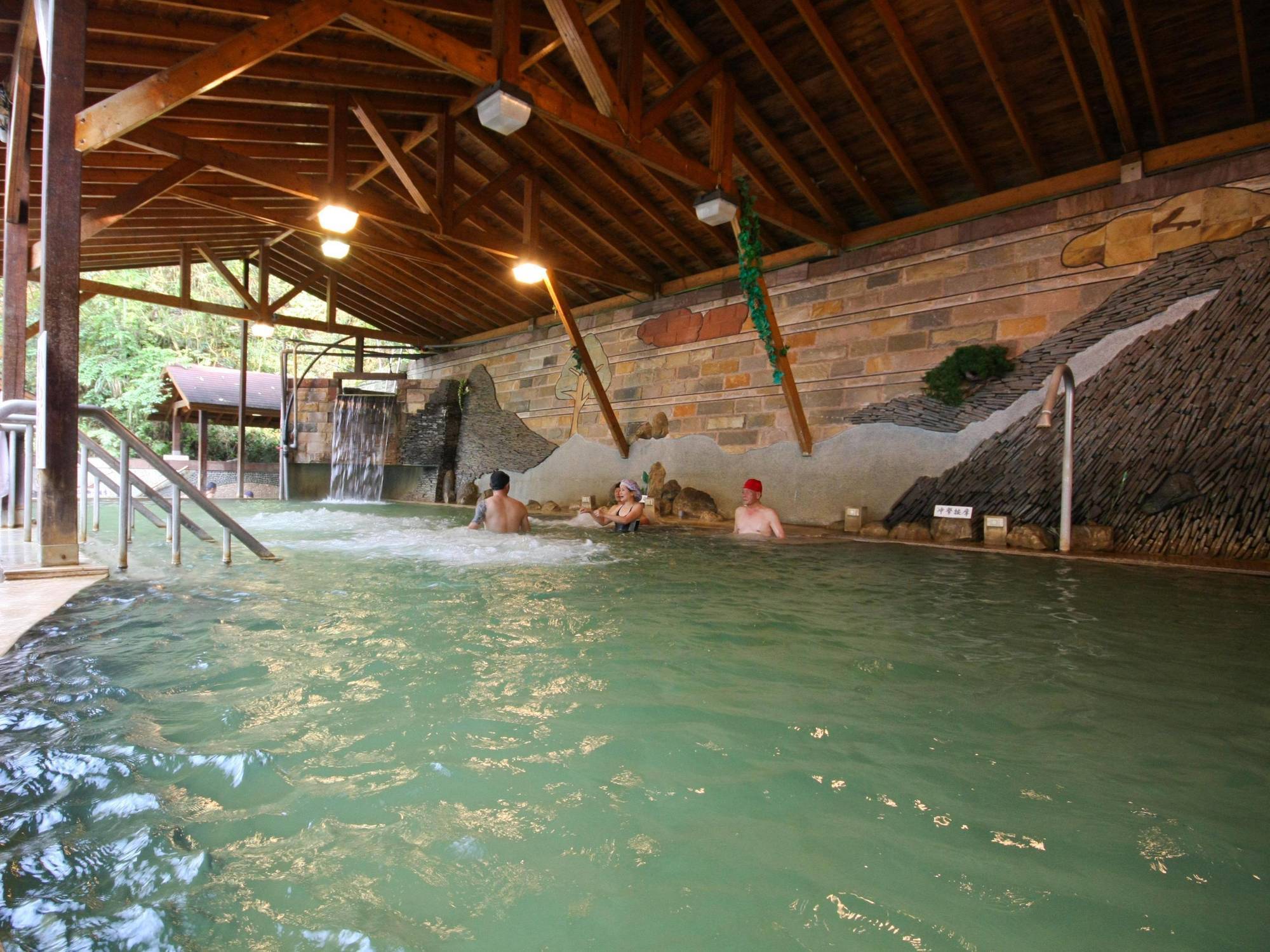 Jenq Yang Hotspring Hotel Renai Bagian luar foto